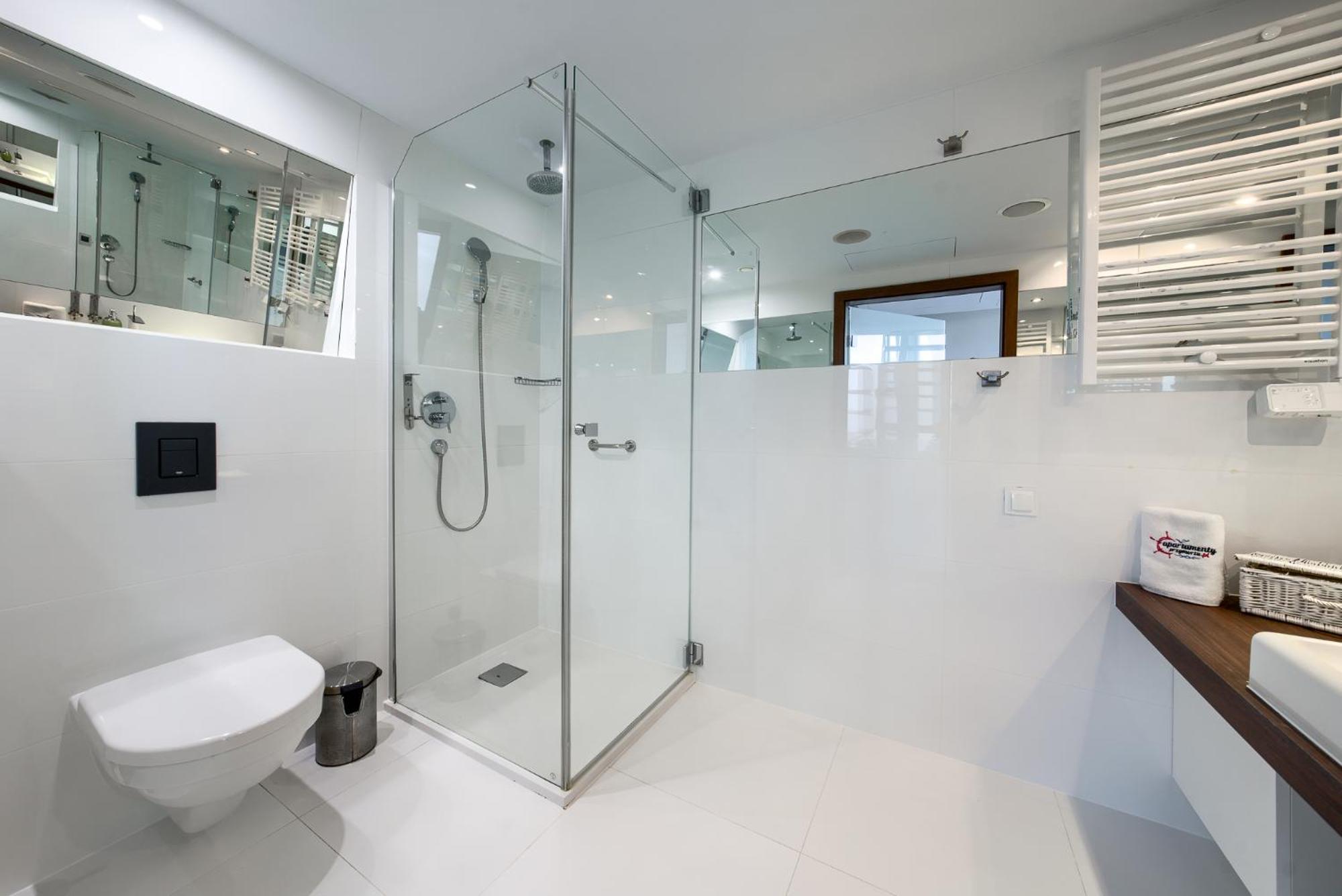 Apartamentyprzymorzu Marine***** Apartament Dwupoziomowy Z Widokiem Na Morze Kołobrzeg Exterior foto